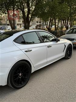 جنسس G70